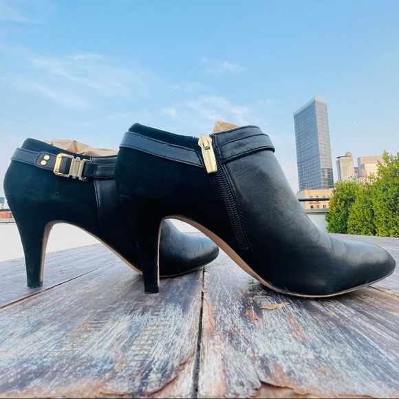 Vince Camuto Leather Suede Cut Out Heels Crop Booties - Picture 2 of 16